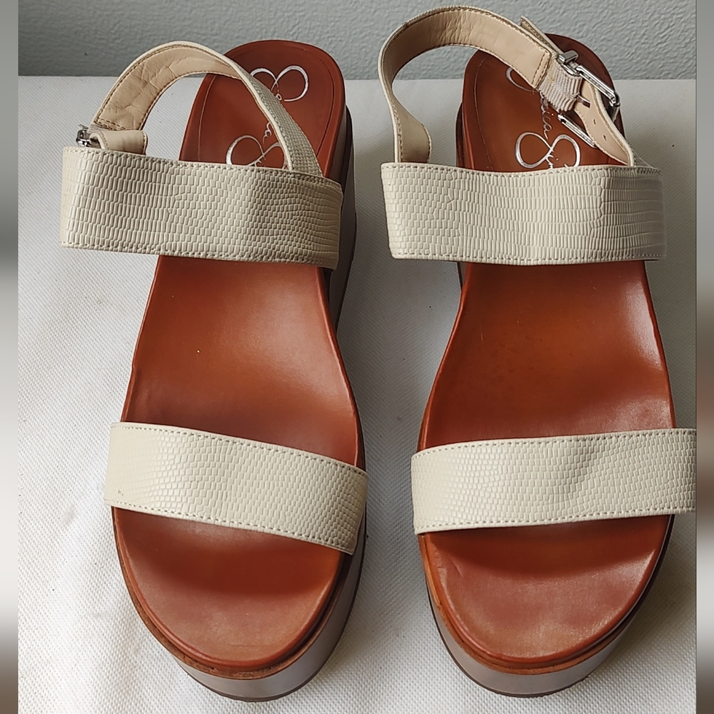Jessica Simpson Crystil retro chunky sandal